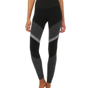 *NWT* ALO Yoga Soft - taking offers!!
